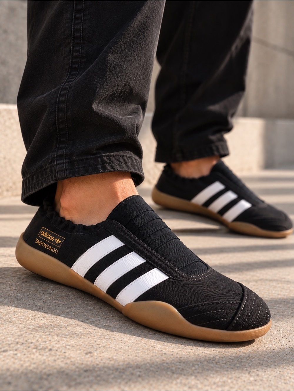 adidas Originals Taekwondo Minimalist Slip-On Shoes Black Gum Size 8 Men’s